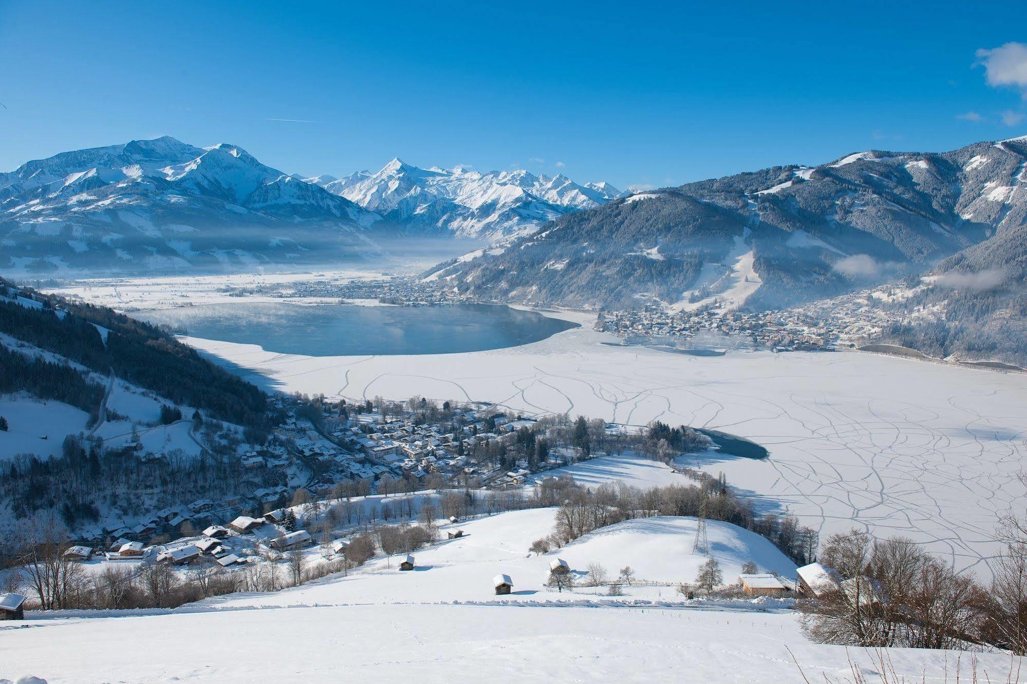 Chaletdorf Zellersee Maishofen Exterior foto